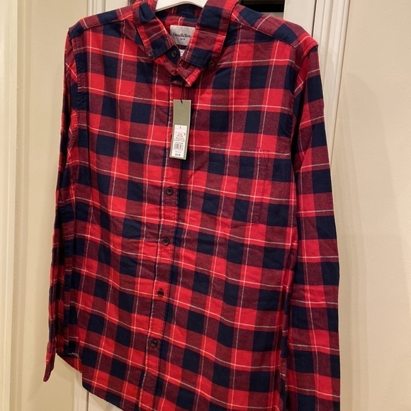 Goodfellow & co red navy plaid button down new - Picture 5 of 7